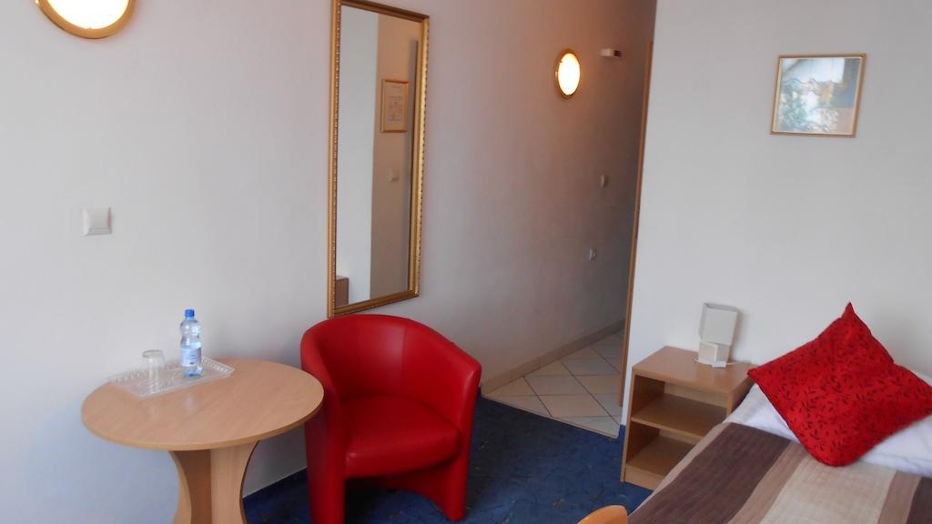 Hotel As Biala Podlaska Bilik gambar