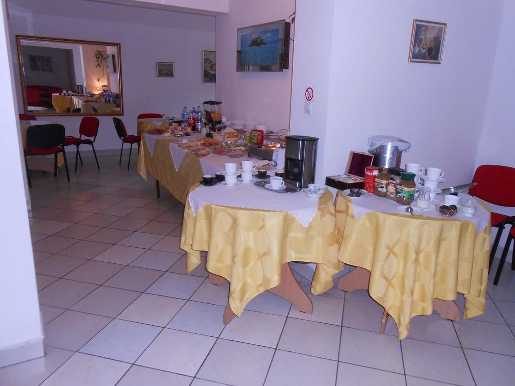 Hotel As Biala Podlaska Luaran gambar