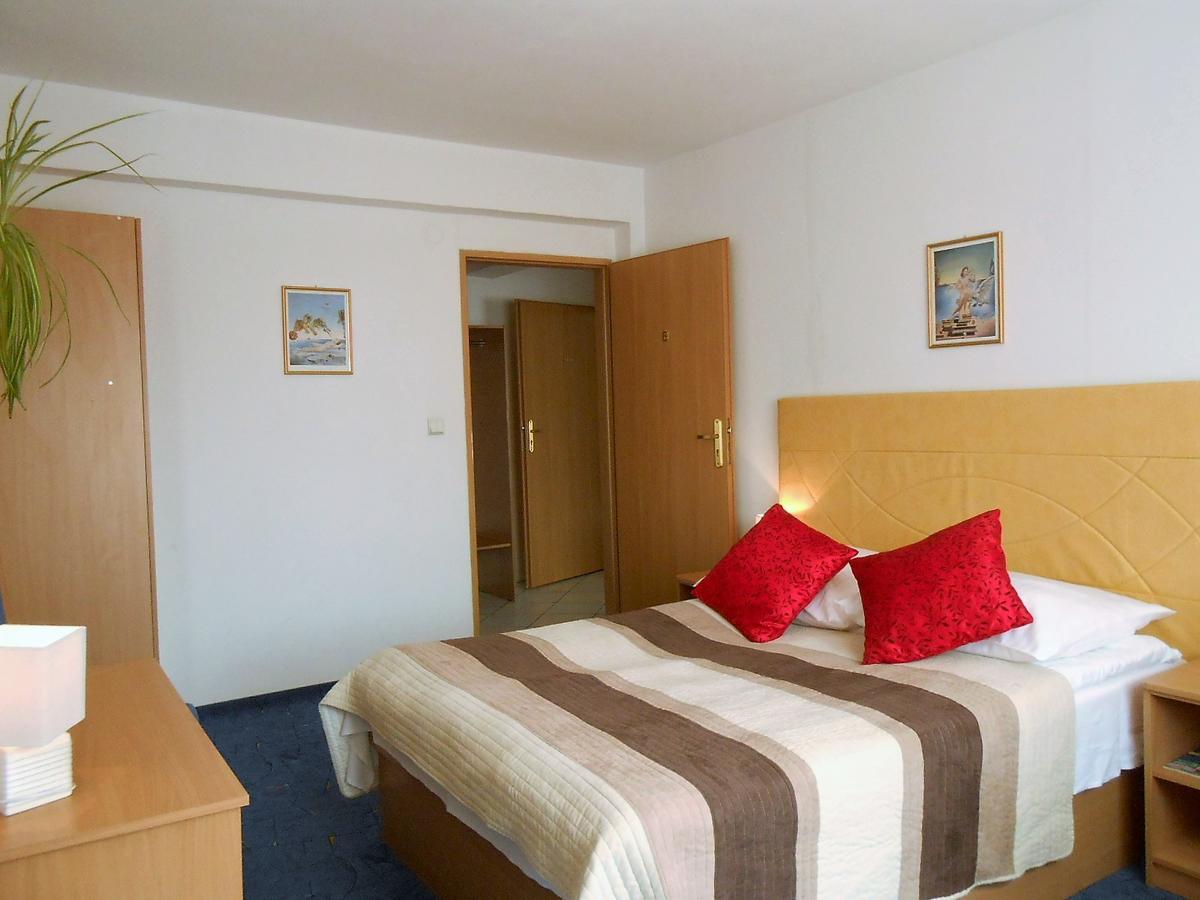 Hotel As Biala Podlaska Luaran gambar