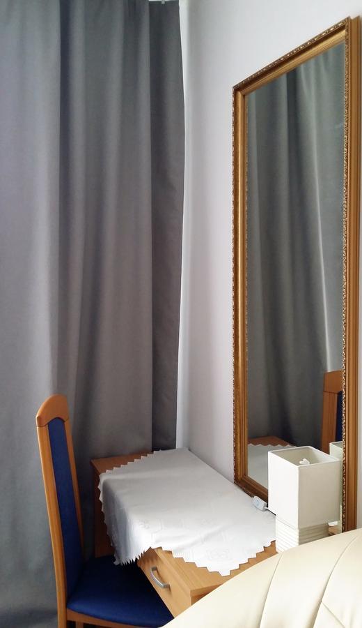 Hotel As Biala Podlaska Luaran gambar